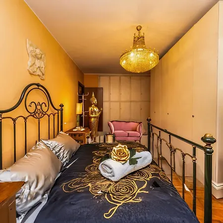 Bed & Breakfast Laura Luxury In Central Rome