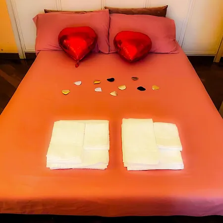 Laura Luxury In Central * Rome