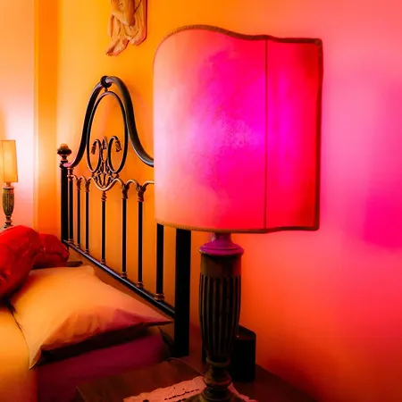 Bed & Breakfast Laura Luxury In Central